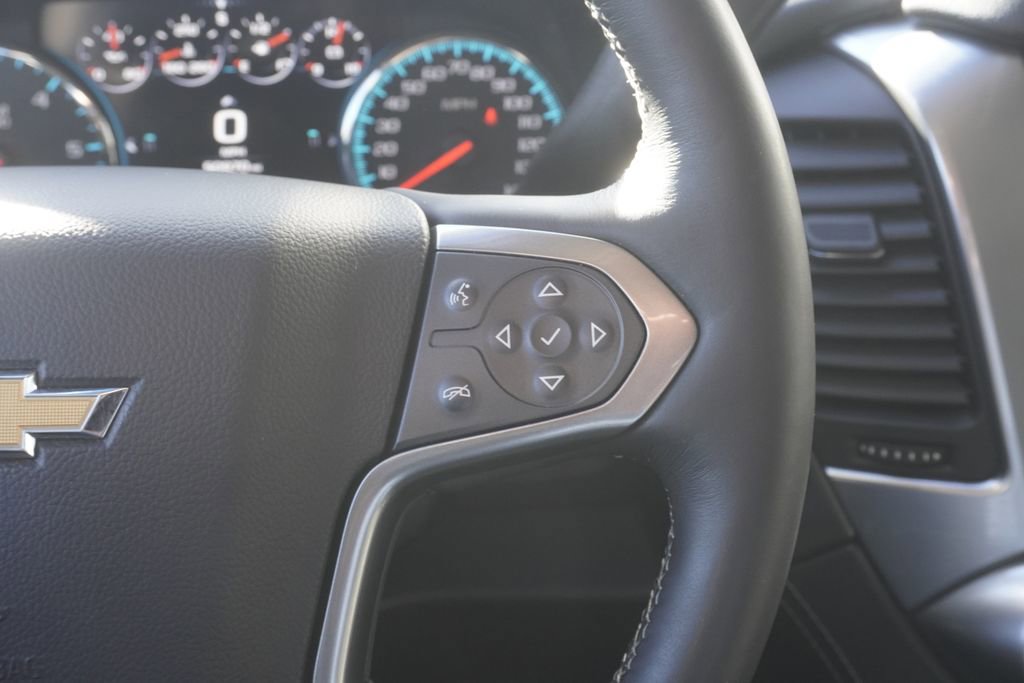 Used 2017 Chevrolet Suburban Premier image 13