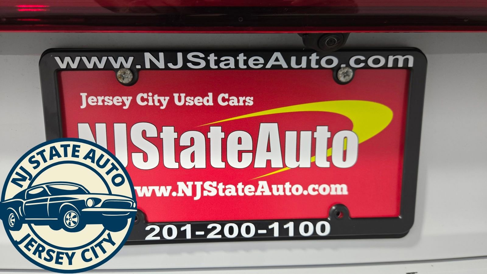 Used 2024 Audi Q8 e-tron Premium Plus image 31