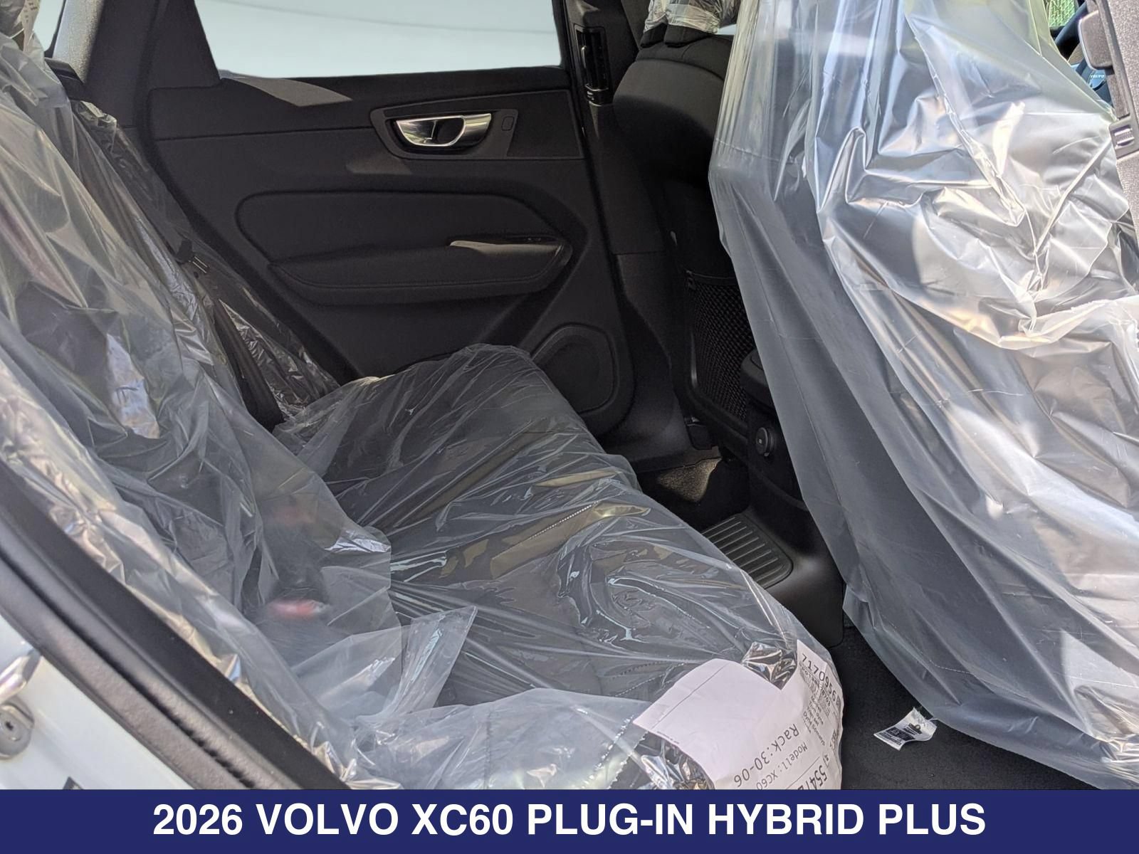 New 2026 Volvo XC60 T8 Plus w/ Protection Package Premier AWD/4WD image 26