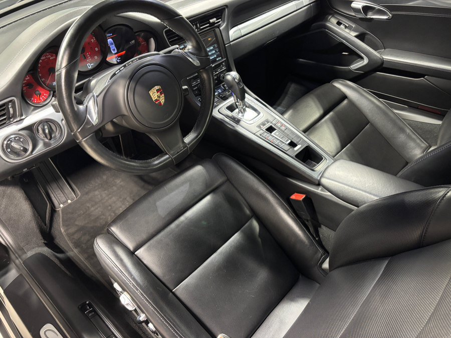 Used 2013 Porsche 911 Carrera 4S w/ Bose Audio Pkg AWD/4WD image 6