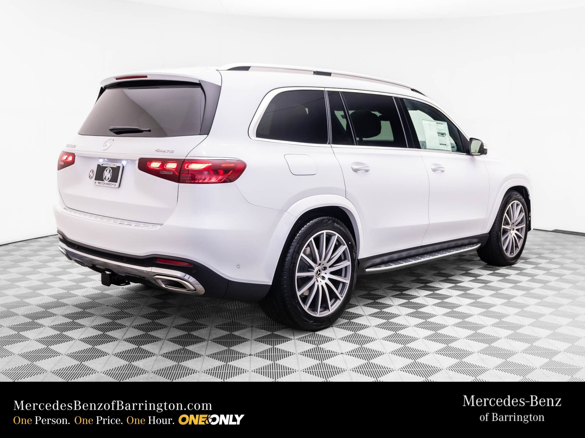 New 2026 Mercedes-Benz GLS 580 4MATIC image 6