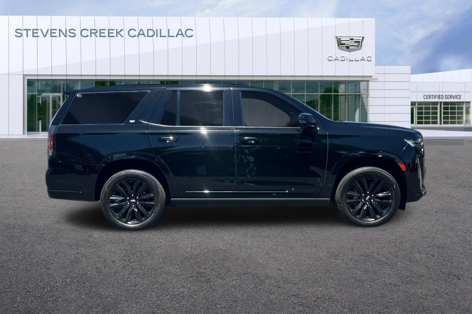 Used 2021 Cadillac Escalade Sport Platinum AWD/4WD image 2