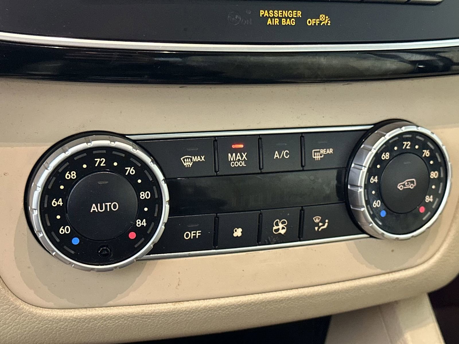 Used 2019 Mercedes-Benz GLE 400 4MATIC image 19