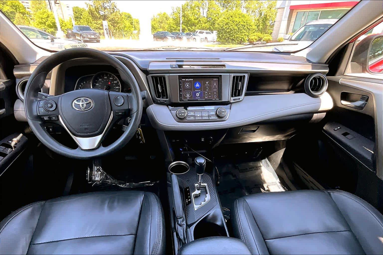 Used 2014 Toyota RAV4 XLE FWD image 16