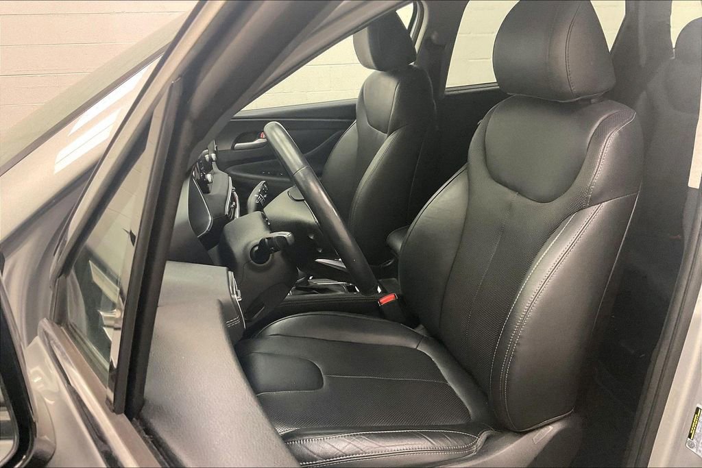 Used 2020 Hyundai Santa Fe Limited image 16