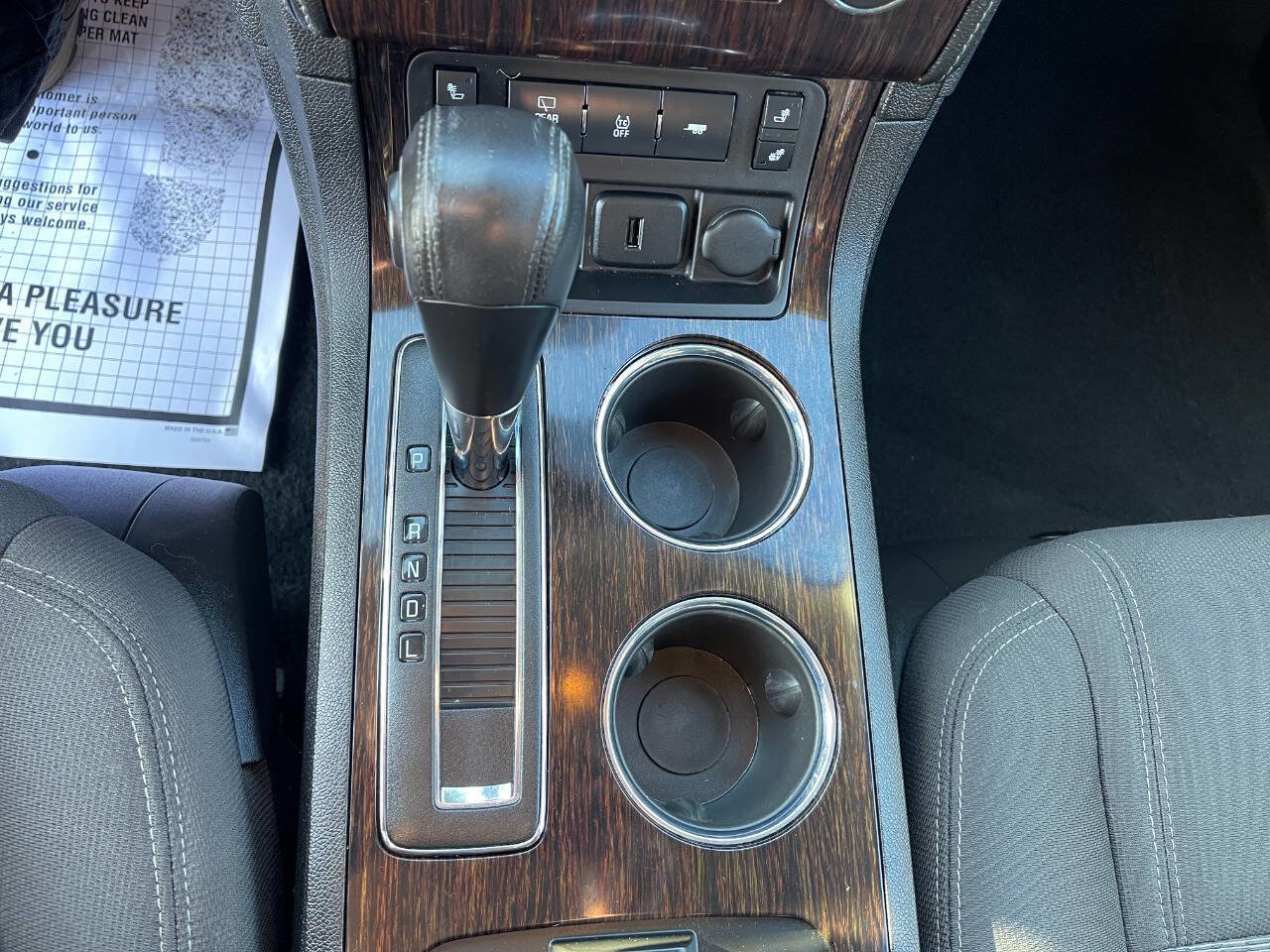 Used 2015 Chevrolet Traverse LT image 26