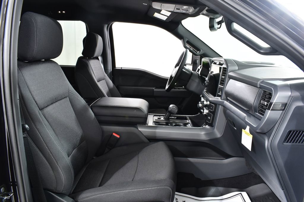 New 2025 Ford F150 XLT w/ Equipment Group 302A MID image 10