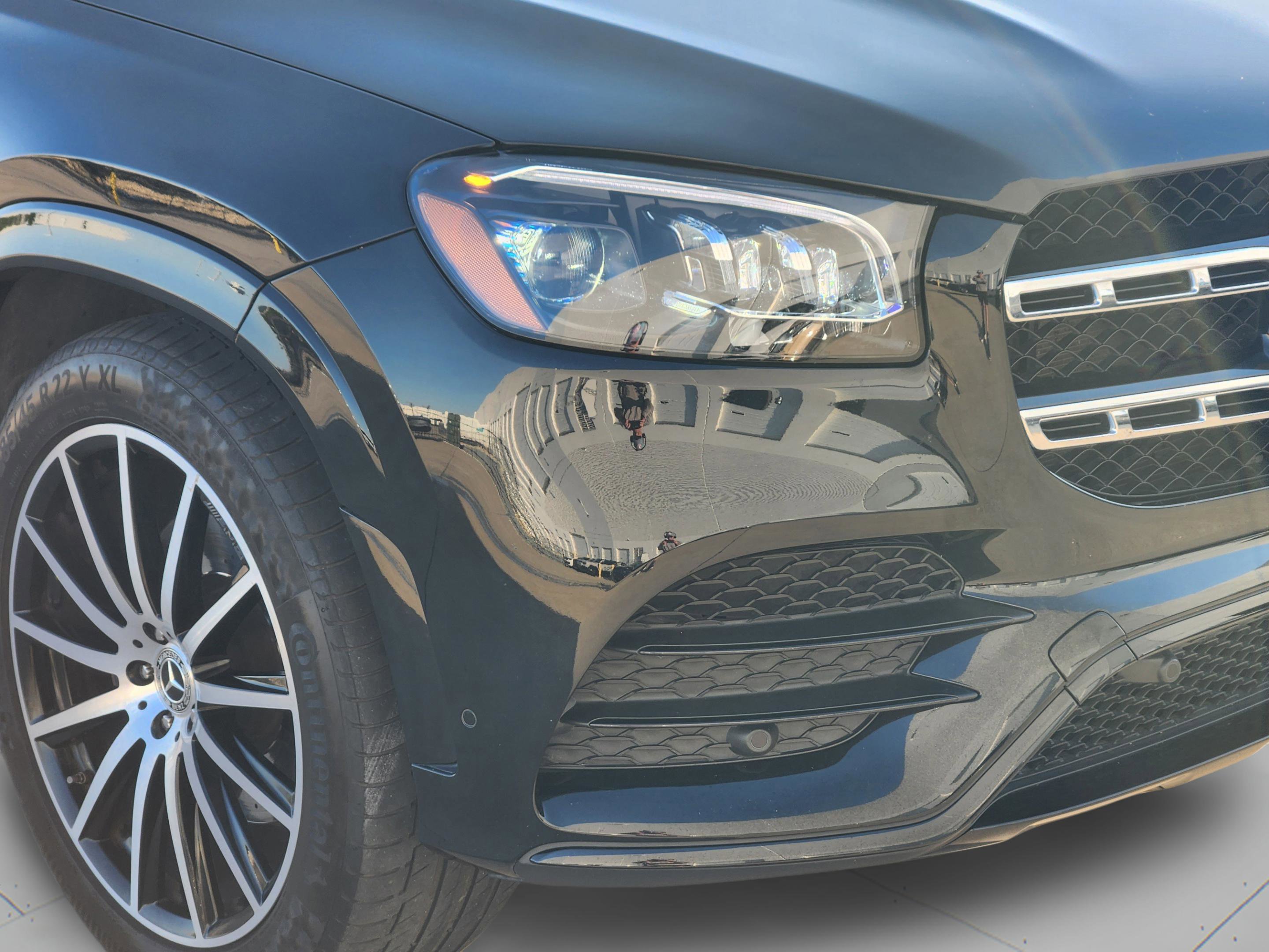 Used 2023 Mercedes-Benz GLS 450 4MATIC image 35