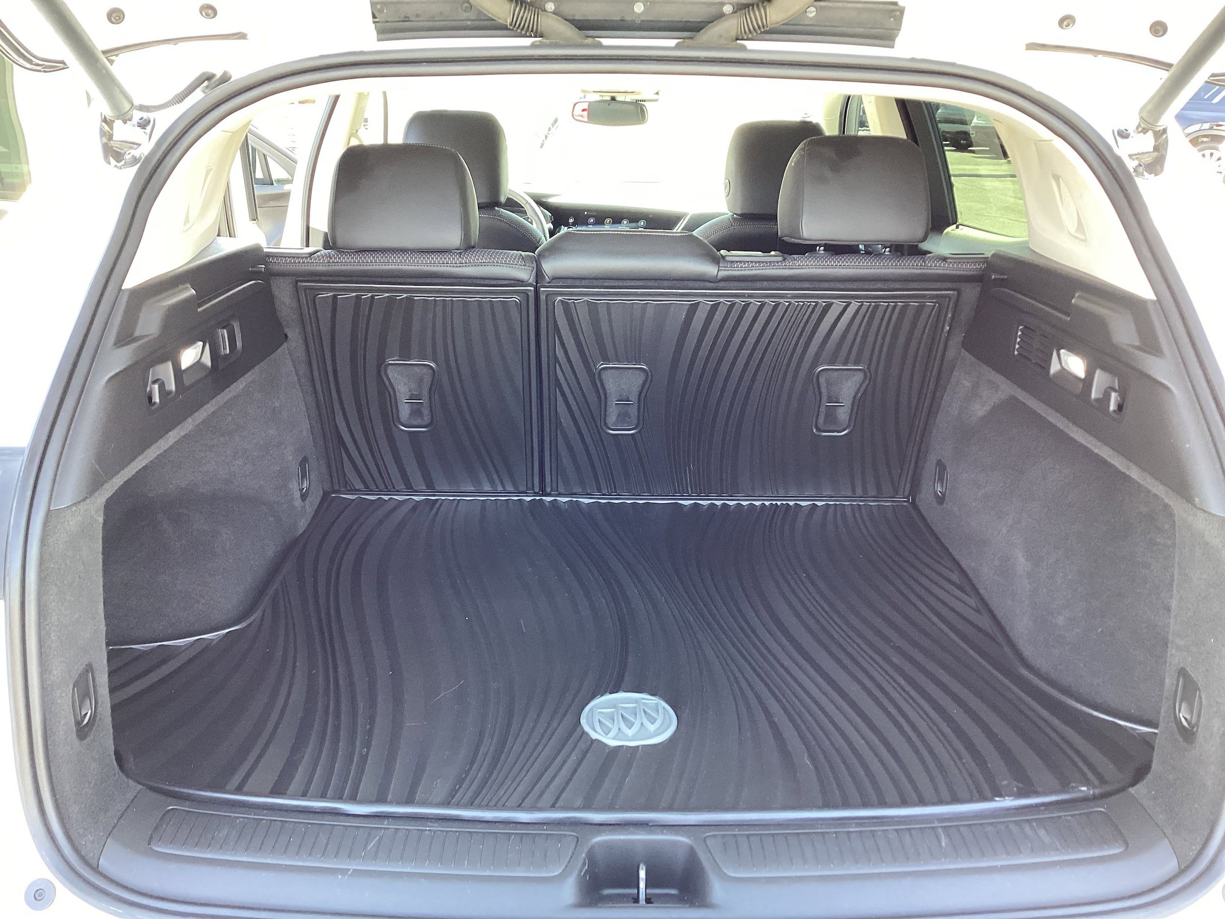 Used 2022 Buick Envision Preferred FWD image 14