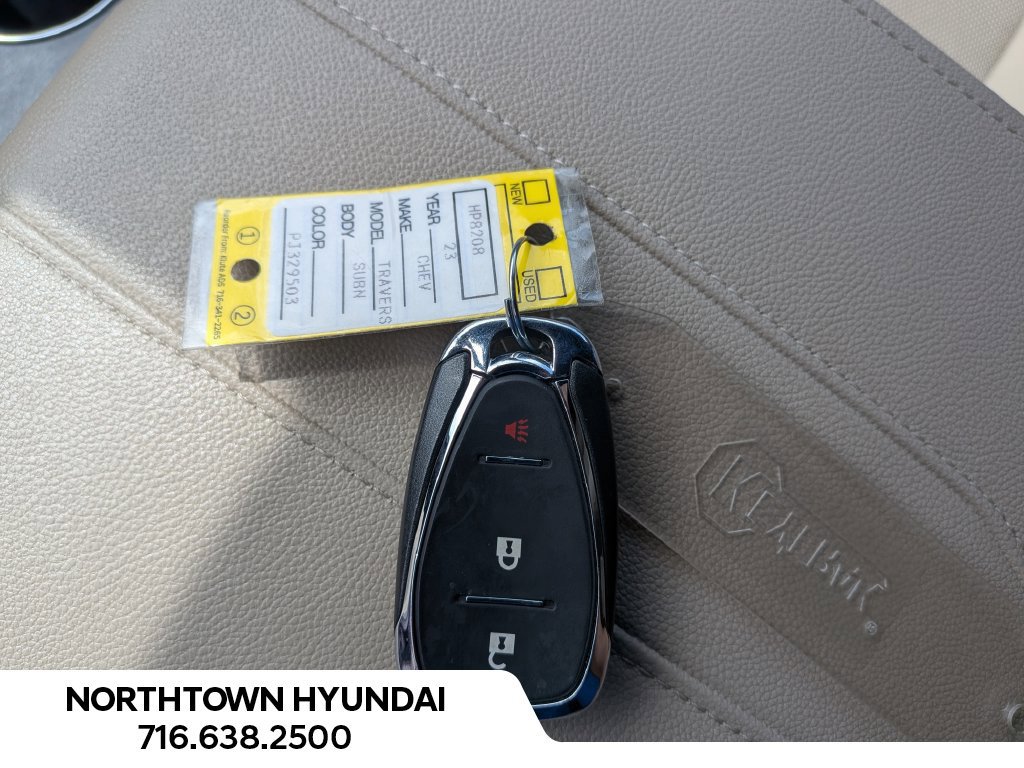 Used 2023 Chevrolet Traverse LS AWD/4WD image 20