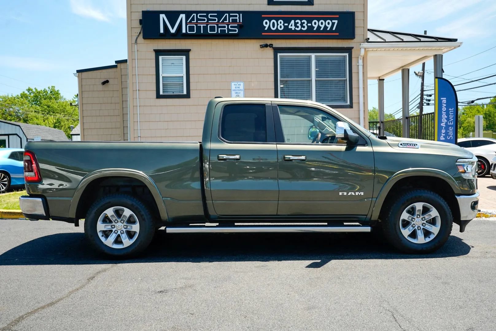 Used 2021 RAM 1500 Laramie AWD/4WD image 4