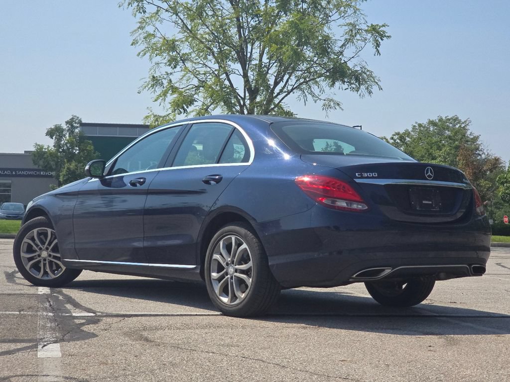 Used 2015 Mercedes-Benz C 300 4MATIC Sedan image 13