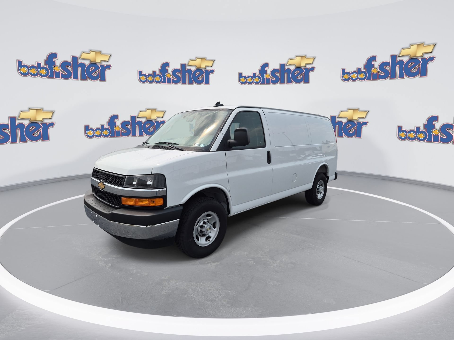 Used 2025 Chevrolet Express 2500 w/ Driver Convenience Package RWD image 9