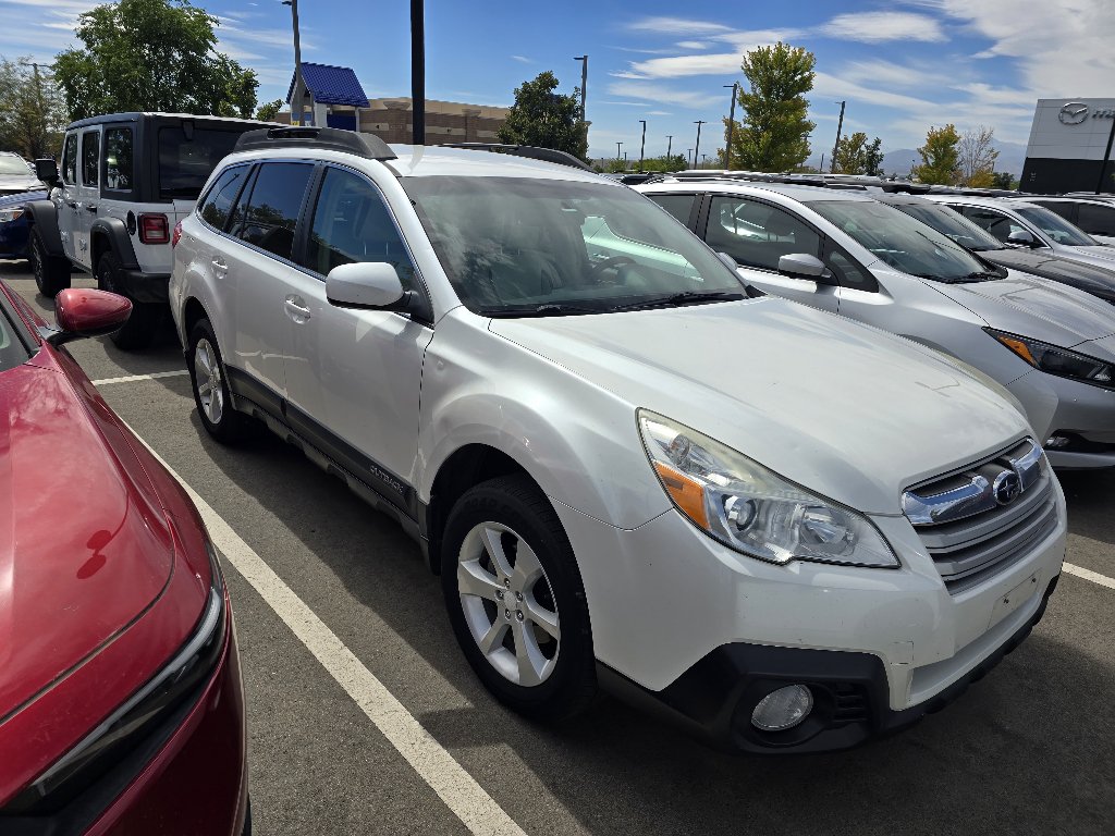 Used 2013 Subaru Outback 2.5i Premium AWD/4WD image 18