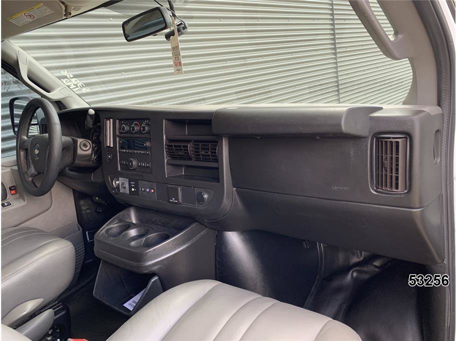 Used 2018 Chevrolet Express 2500 LS w/ Driver Convenience Package RWD image 24