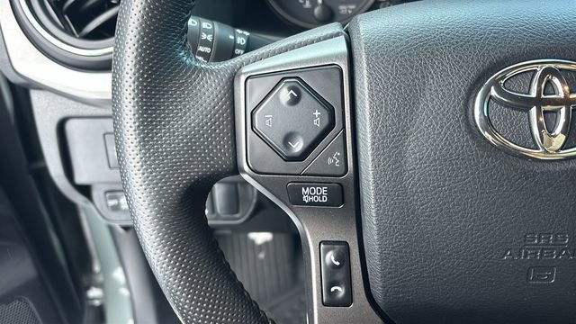 Used 2023 Toyota Tacoma TRD Sport w/ Technology Package image 18
