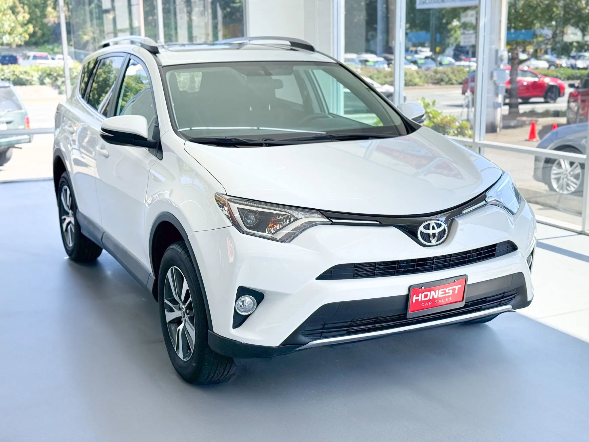 Used 2016 Toyota RAV4 XLE