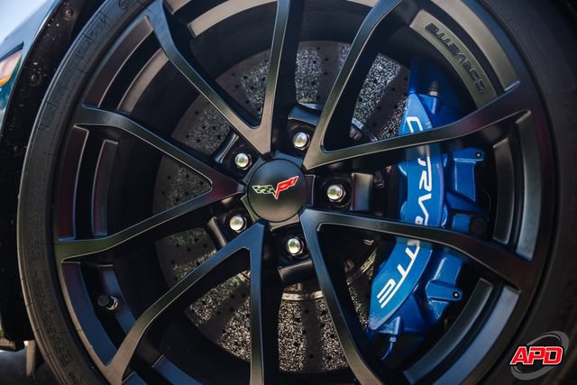 Used 2010 Chevrolet Corvette ZR1 RWD image 4