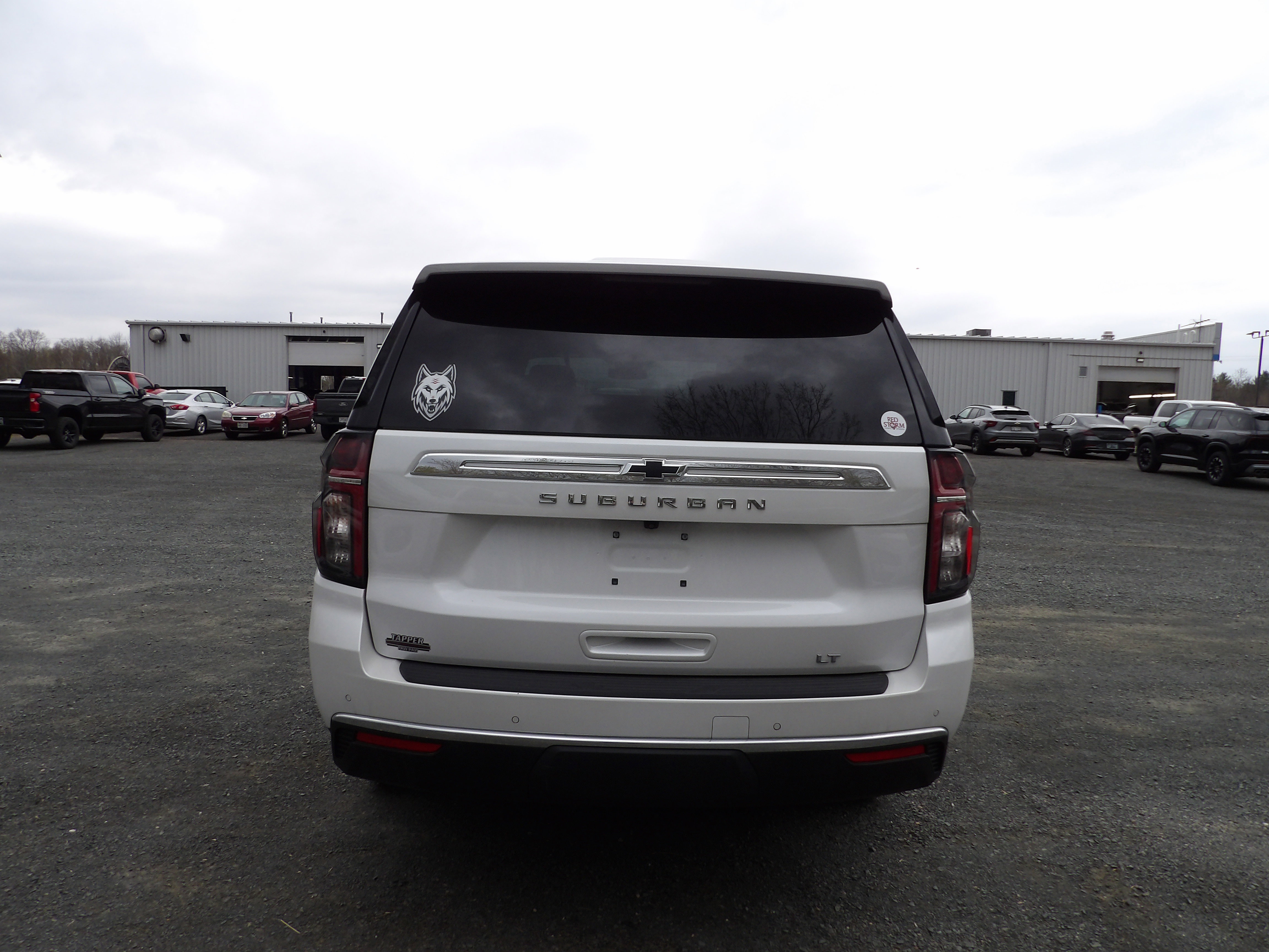 Used 2024 Chevrolet Suburban LT w/ LT Signature Package AWD/4WD image 5