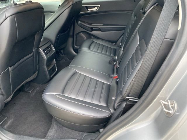 Used 2024 Ford Edge SEL image 18