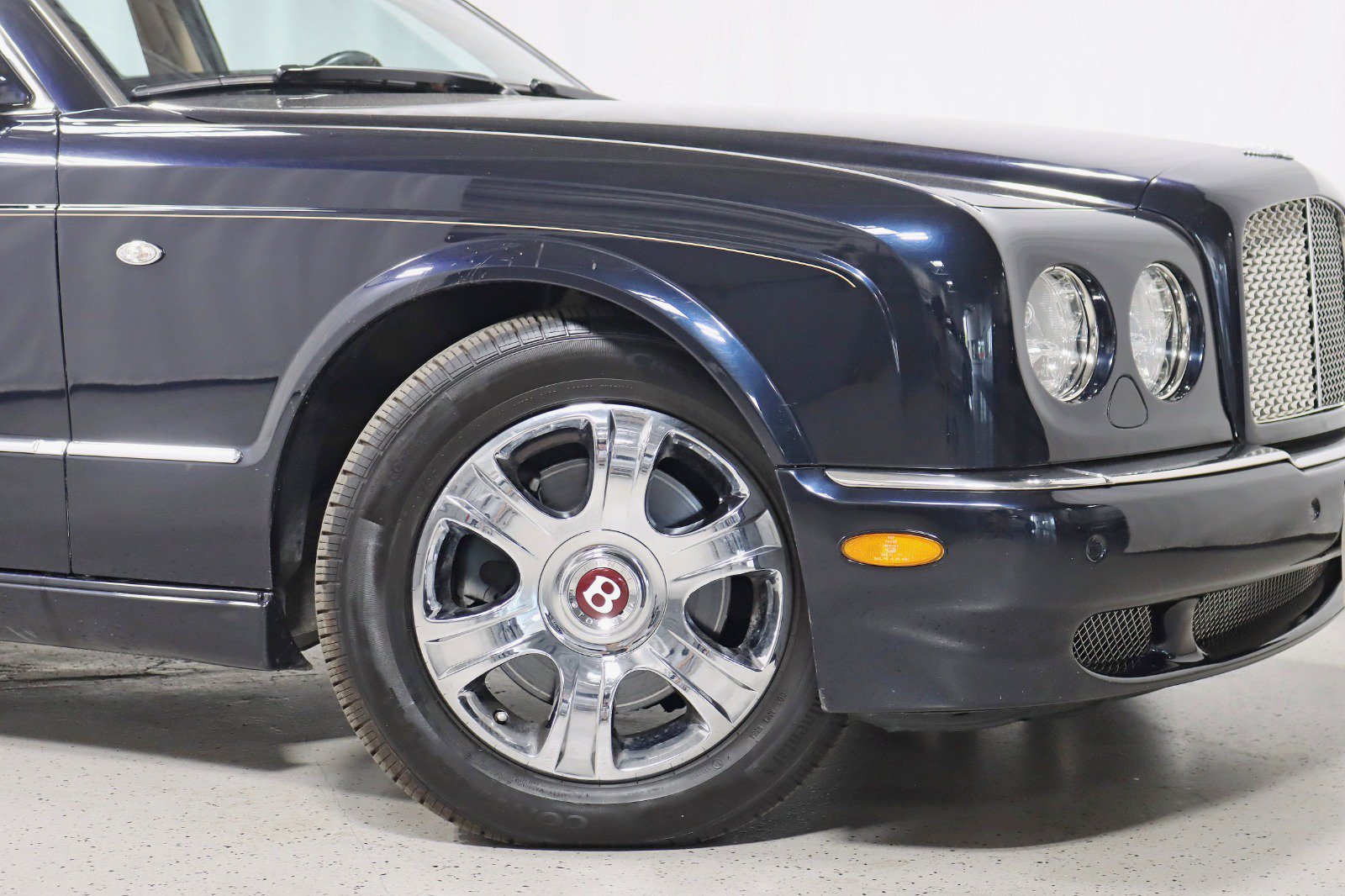 Used 2006 Bentley Arnage R RWD image 5