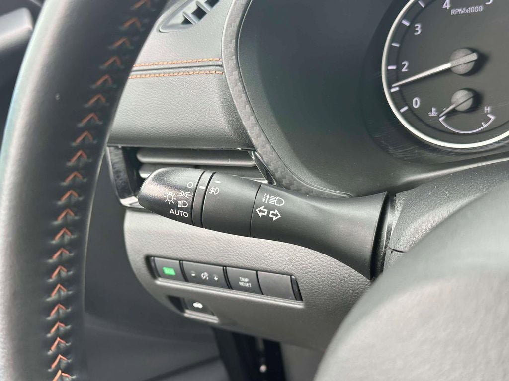 Used 2023 Nissan Sentra SR w/ SR Premium Package image 23
