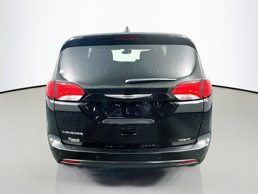New 2026 Chrysler Voyager LX FWD image 6