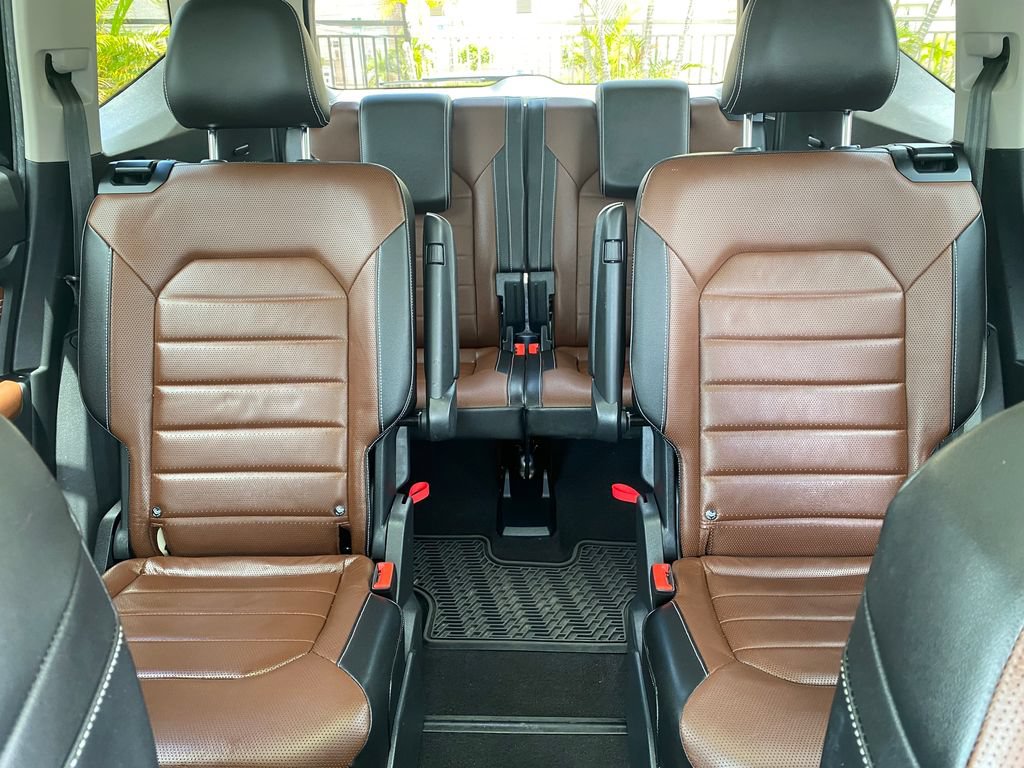 Used 2021 Volkswagen Atlas SEL Premium AWD/4WD image 18