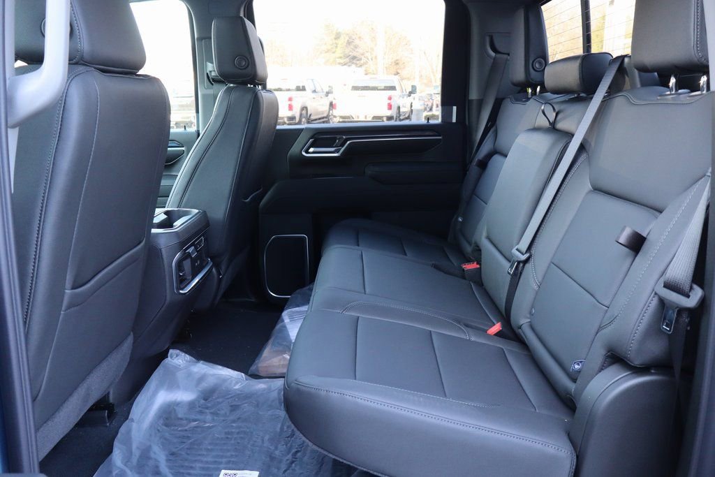 New 2026 Chevrolet Silverado 3500 LTZ w/ LTZ Convenience Package image 19