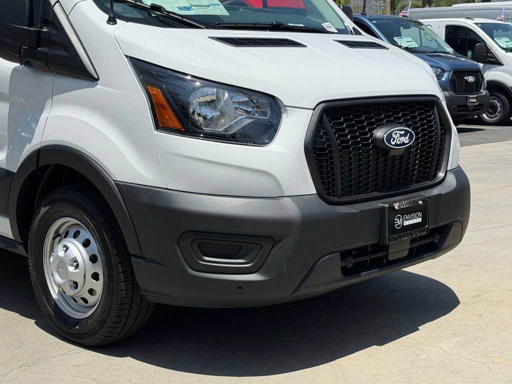 New 2026 Ford Transit 350 Low Roof AWD image 4