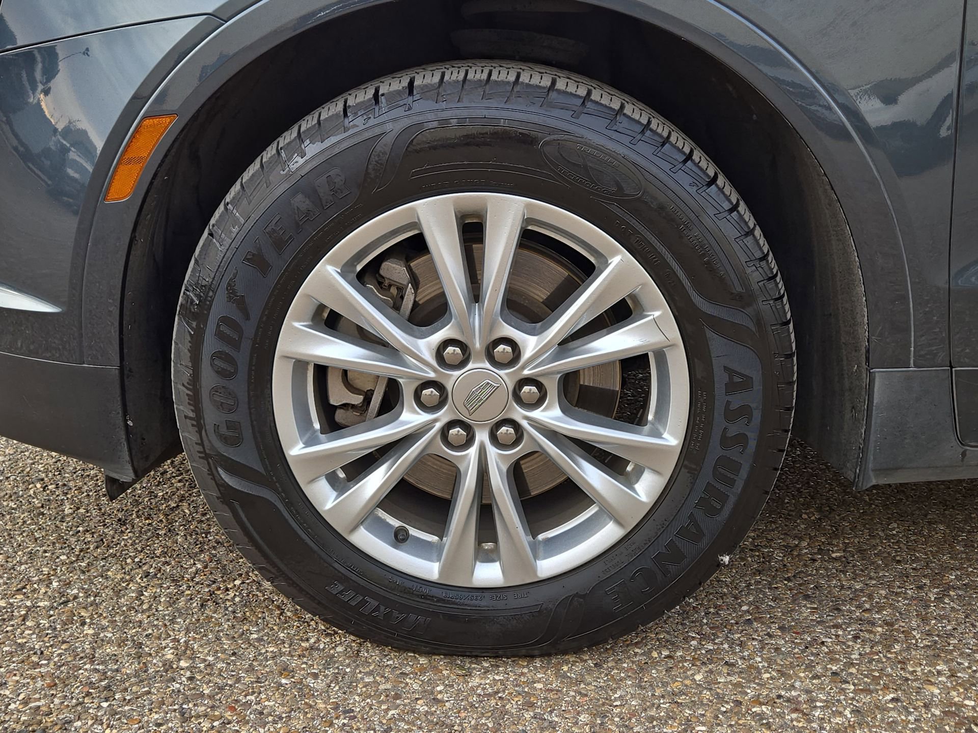 Used 2020 Cadillac XT5 Luxury w/ LPO, Floor Liner Package image 11