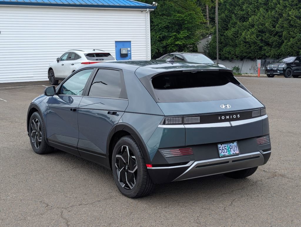 Used 2024 Hyundai Ioniq 5 SEL RWD image 3