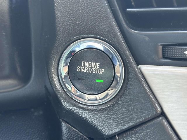 Used 2018 GMC Yukon Denali w/ Open Road Package AWD/4WD image 16