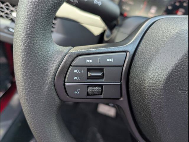 Certified 2025 Honda Accord SE image 7