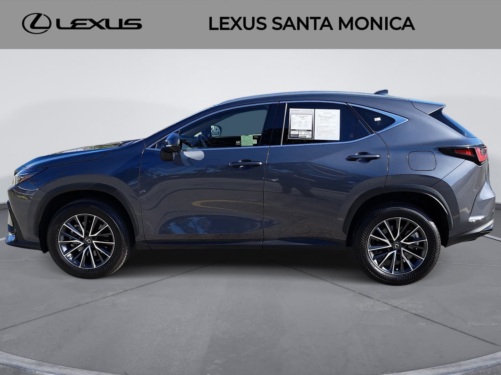Used 2024 Lexus NX 250 FWD w/ Cold Area Package image 8