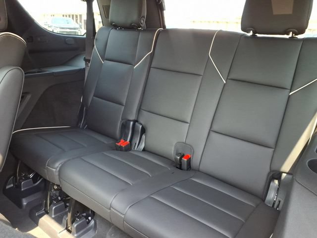 New 2026 Cadillac Escalade Sport w/ Touring Package AWD/4WD image 9