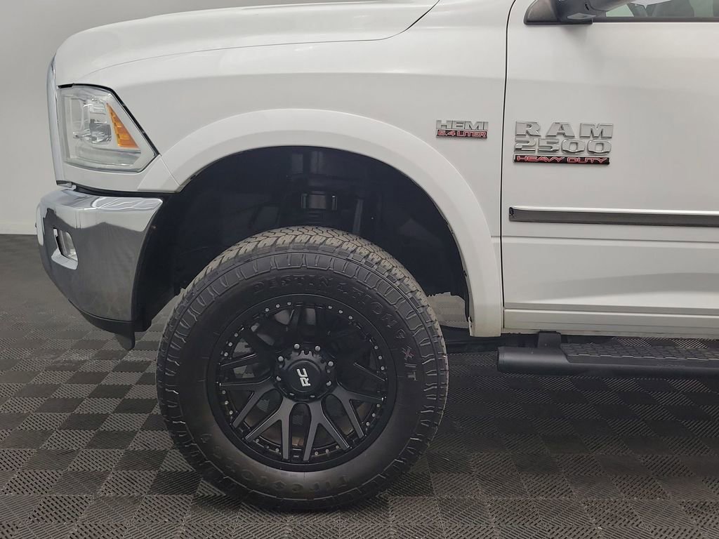 Used 2015 RAM 2500 Limited image 9