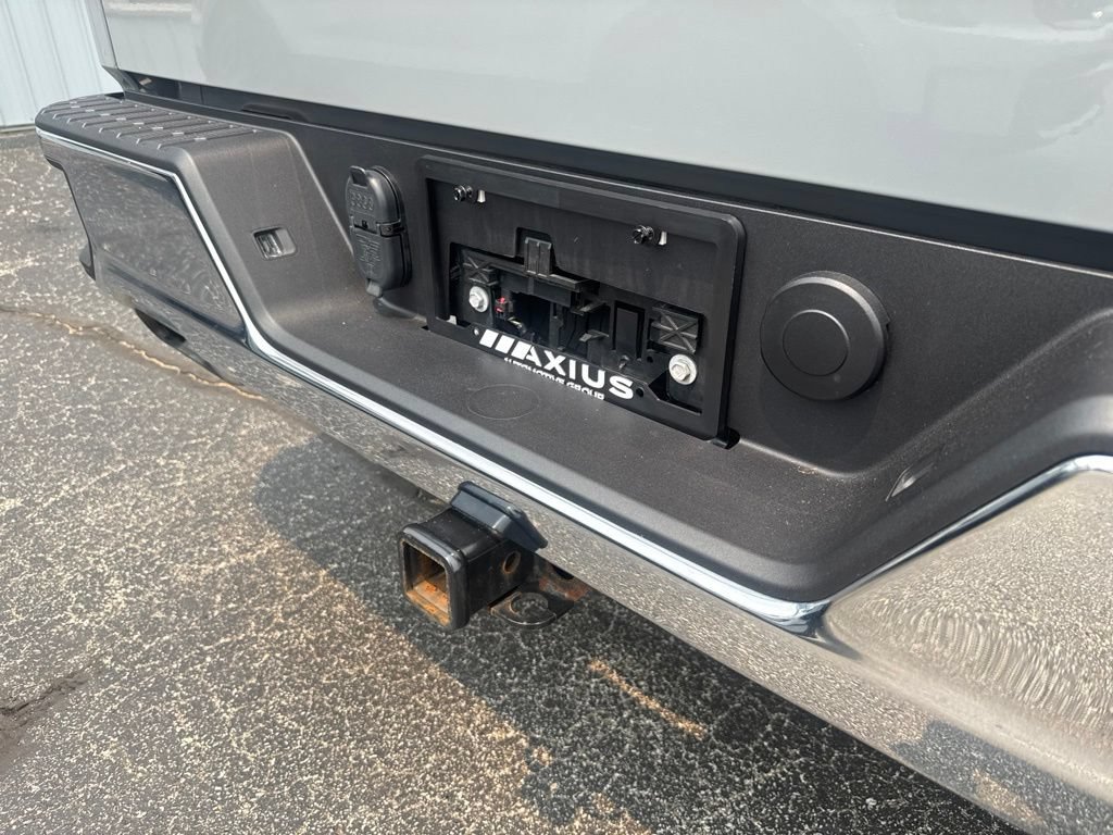 Used 2024 Chevrolet Silverado 1500 LT AWD/4WD image 19