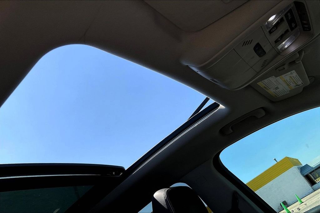 Used 2019 GMC Terrain Denali w/ Driver Alert Package II image 22