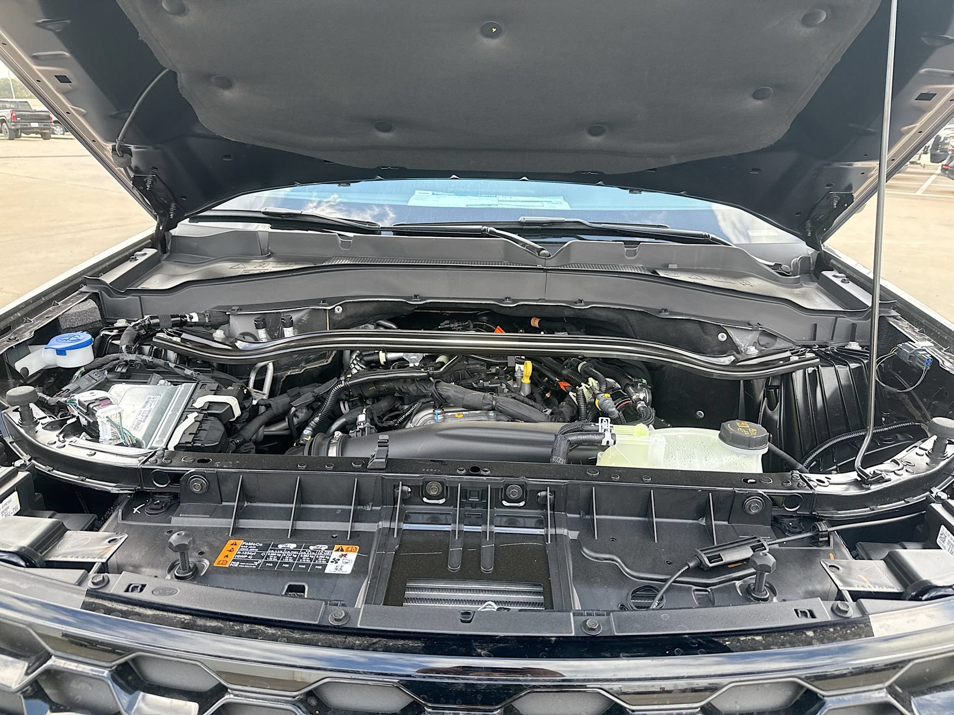 New 2026 Ford Explorer ST-Line w/ ST-Line Street Pack RWD image 31