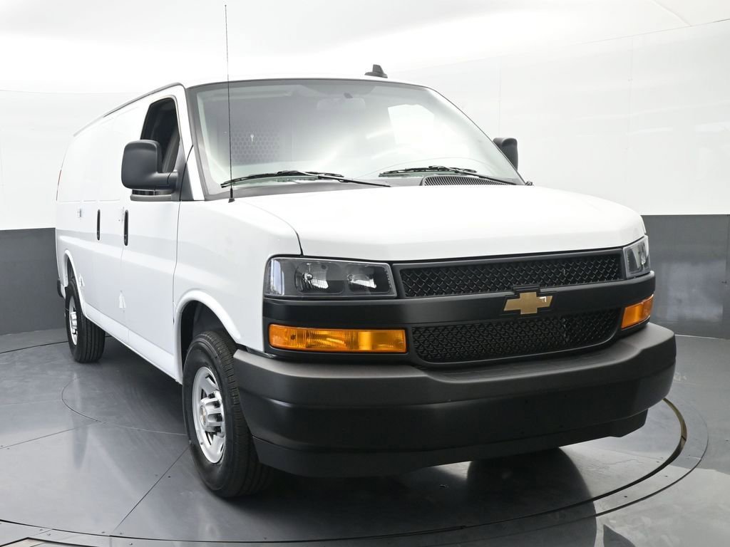 New 2025 Chevrolet Express 2500 w/ Driver Convenience Package image 9