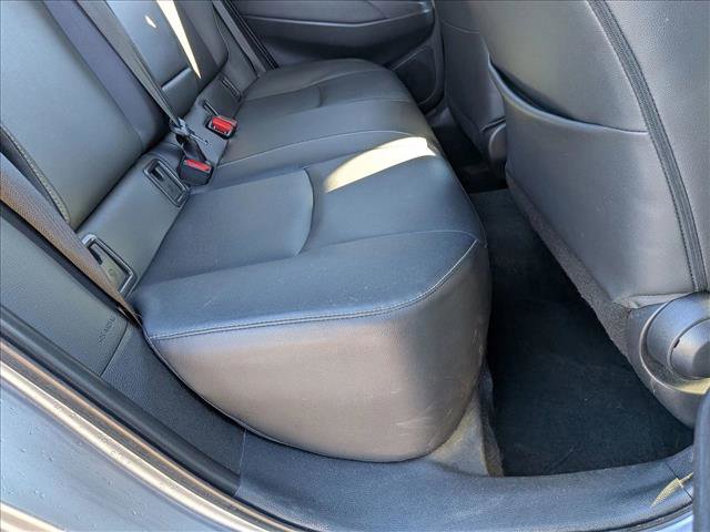 Used 2024 Toyota Corolla Cross XLE image 18