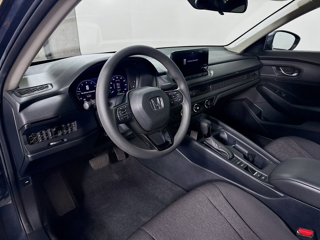 Certified 2023 Honda Accord LX image 9