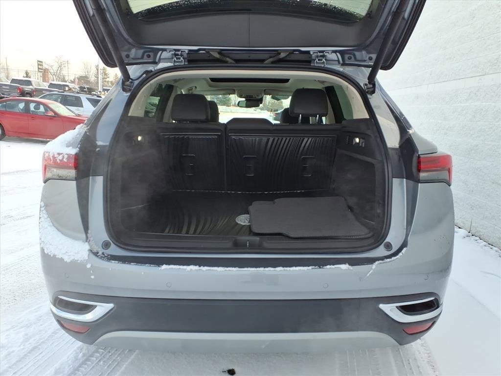 Certified 2022 Buick Envision Essence w/ Safety Package image 9