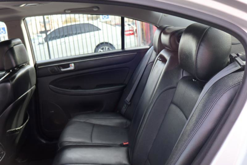 Used 2013 Hyundai Genesis 3.8 w/ Premium Pkg image 25