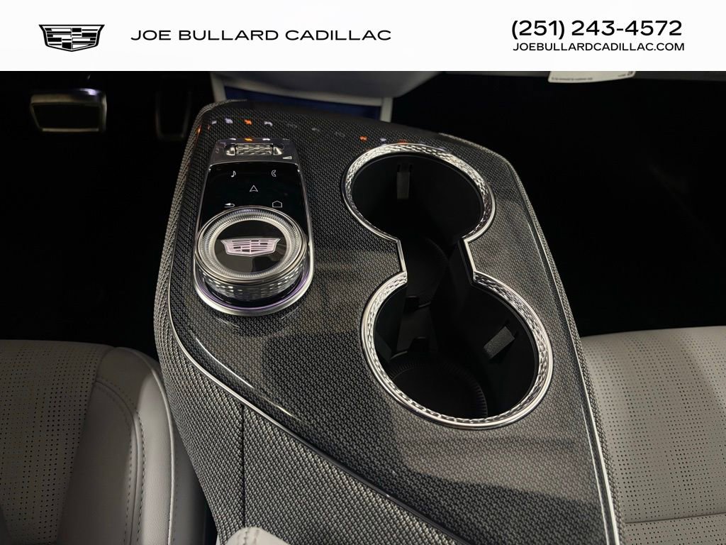New 2025 Cadillac Optiq Sport 2 w/ LPO, Floor Liner Package image 21