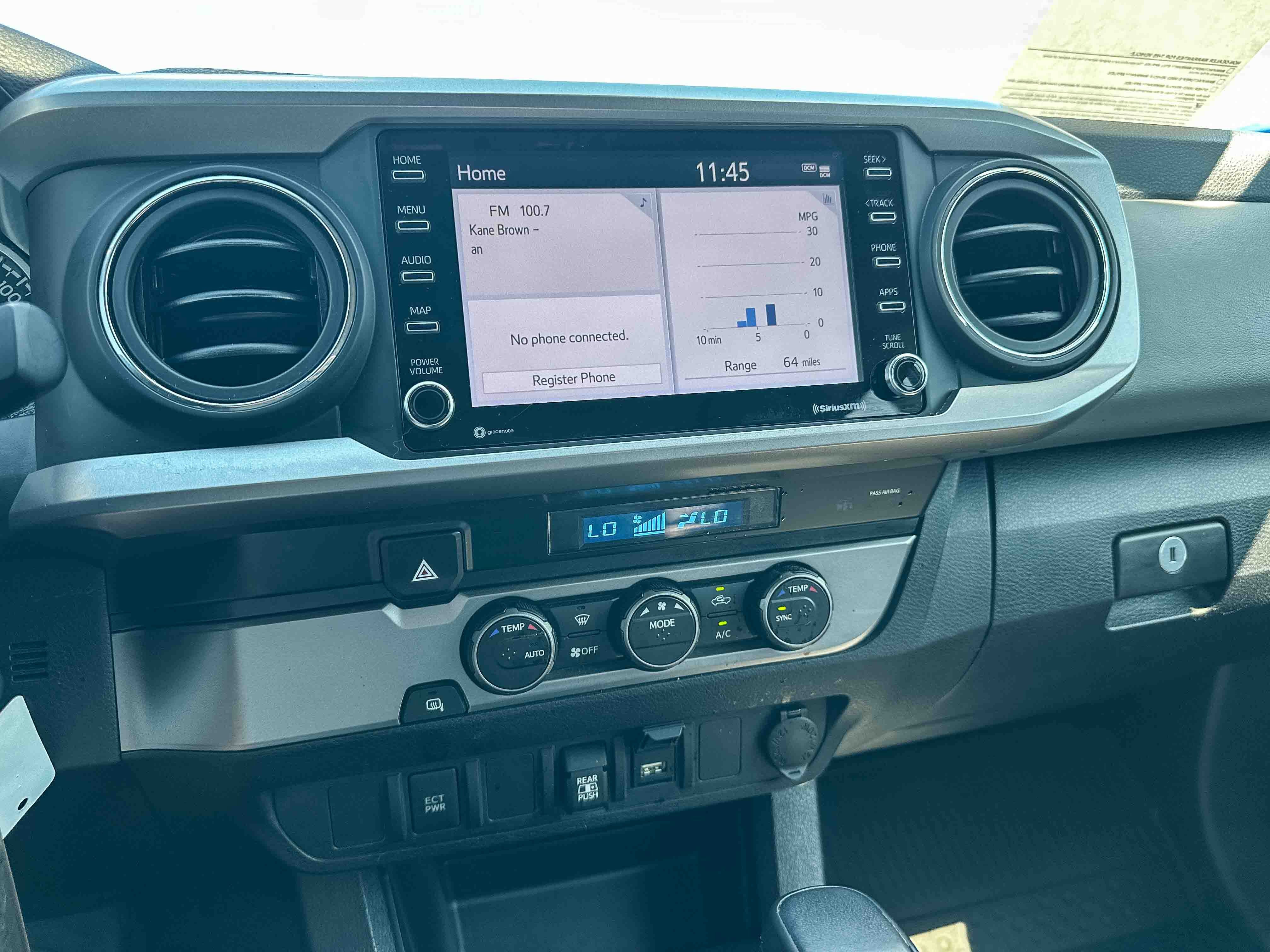 Used 2022 Toyota Tacoma SR5 RWD image 30