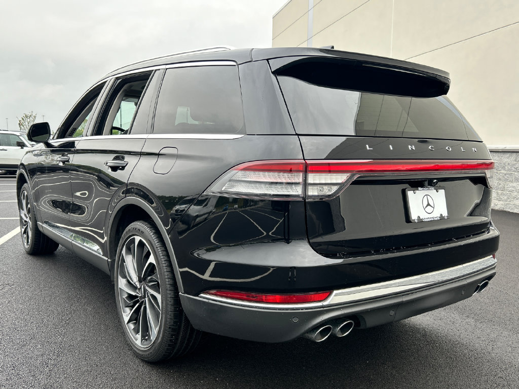 Used 2025 Lincoln Aviator Reserve w/ Illumination Package AWD/4WD image 5