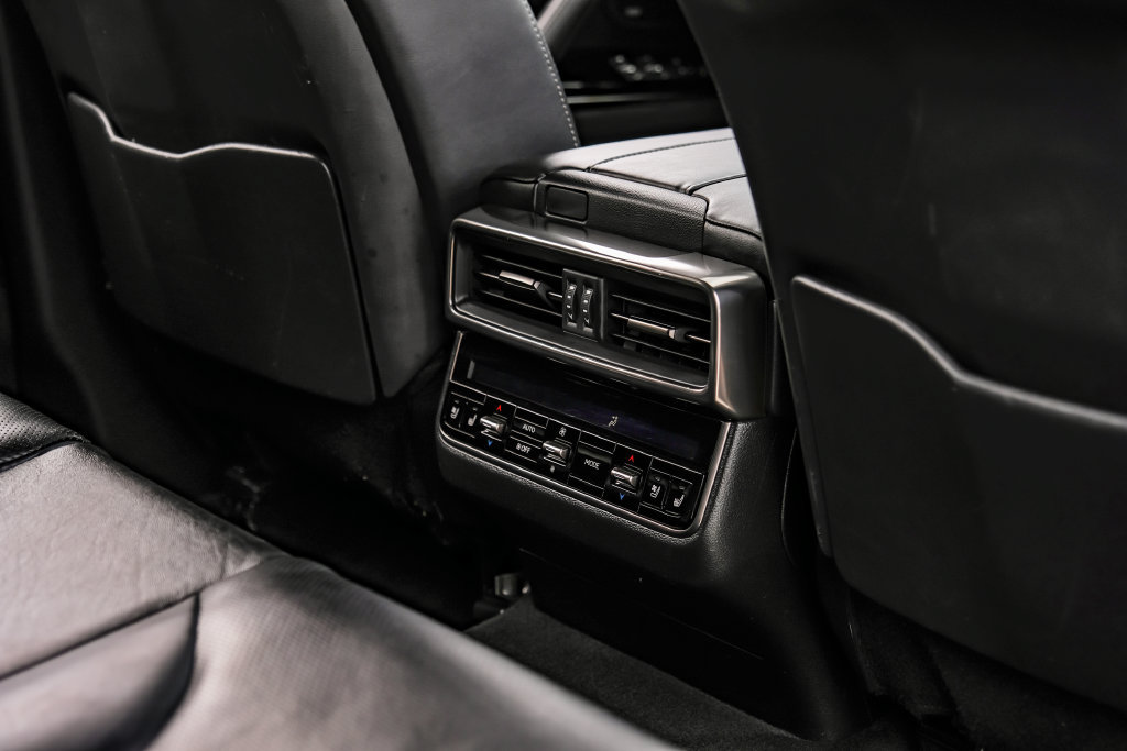 Used 2024 Lexus LX 600 F Sport AWD/4WD image 48