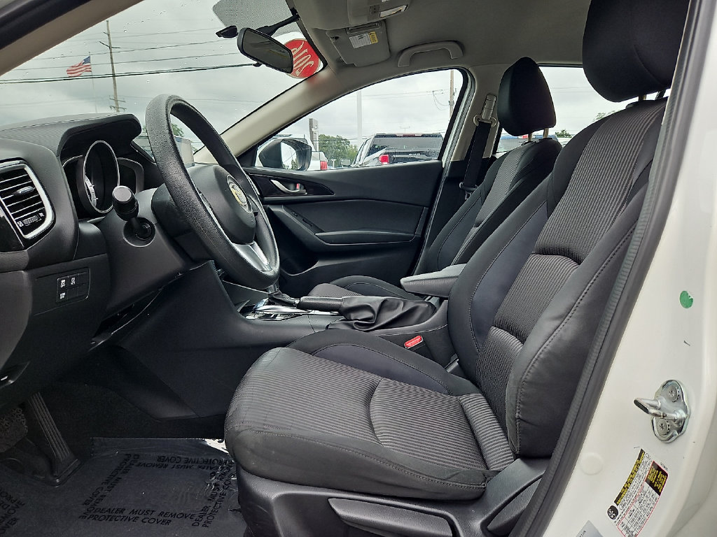 Used 2016 MAZDA MAZDA3 i Sport FWD image 14